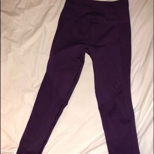 lululemon maroon knit leggings